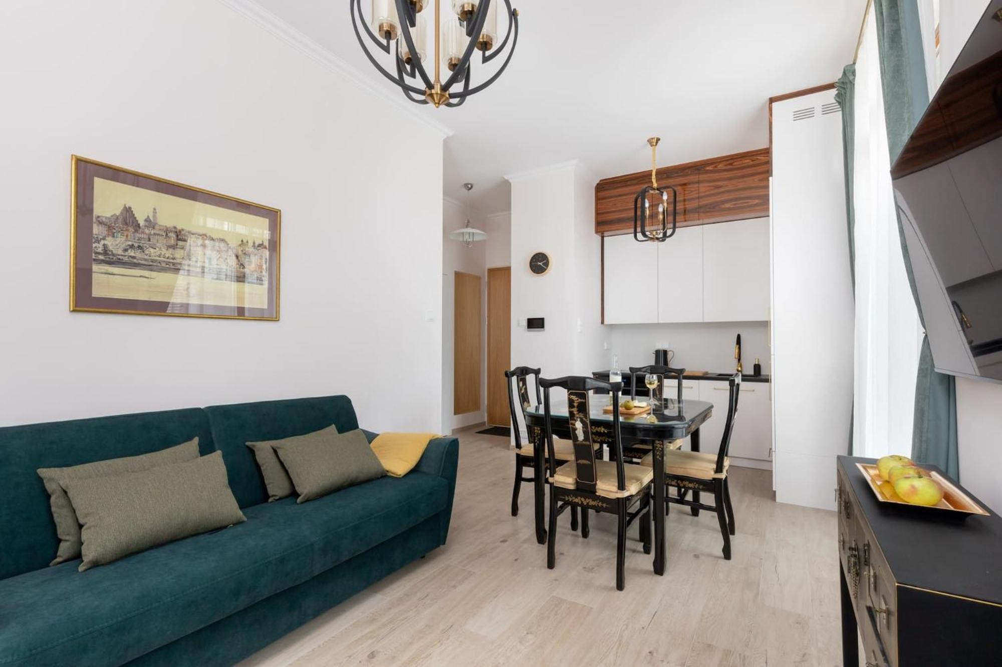 Aleja Solidarnosci 60b Ii By Renters Varsovia