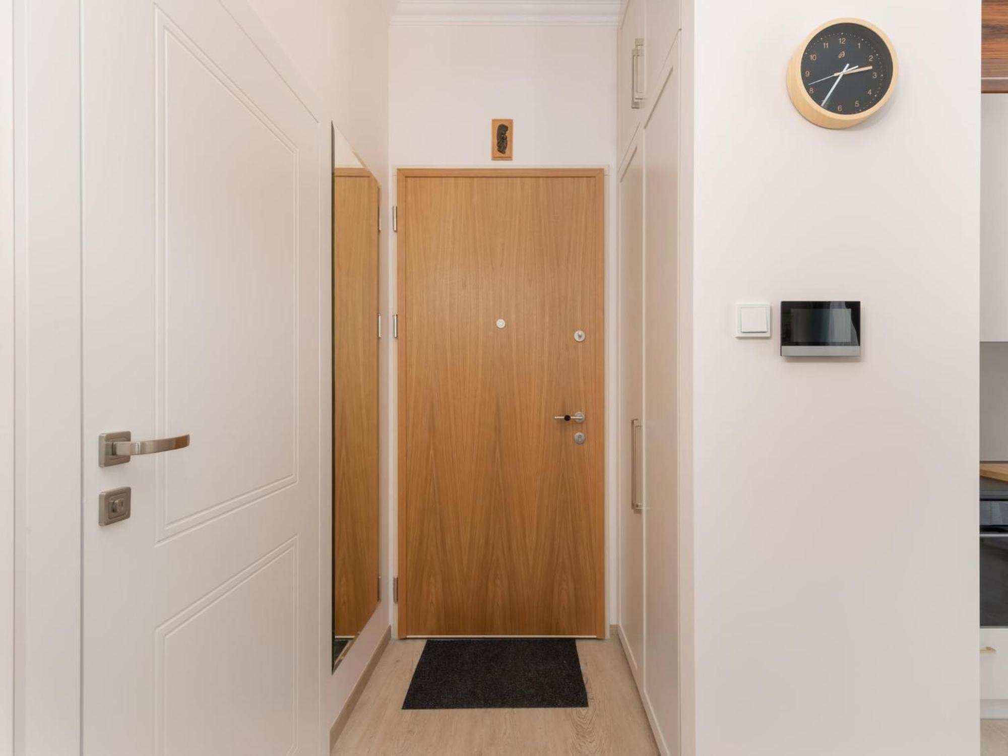 Aleja Solidarnosci 60b Ii By Renters Apartment Warsaw