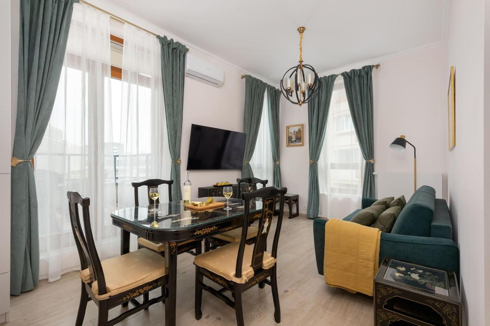 Rent Like - Aleja Solidarności 60b Ii Apartament